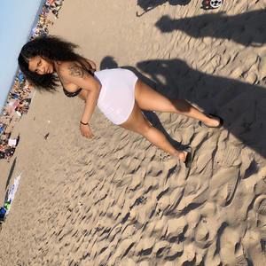 Meet your Posher, Abigail